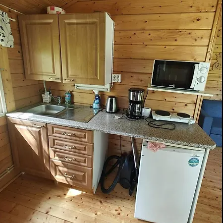 אתר קמפינג Manso Camping 2*